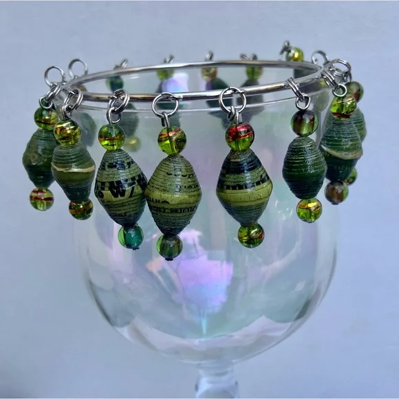 World Tribe Green Dangling Bead Bracelet - Picture 4 of 4